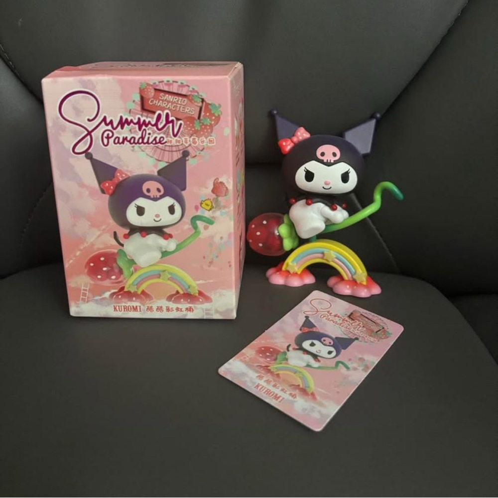 Kuromi Strawberry Summer Paradise Figure